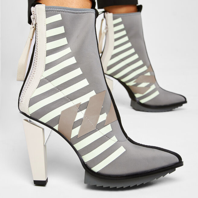 Stiefeletten United Nude Lev Calli Hi Grey Eschuhe De
