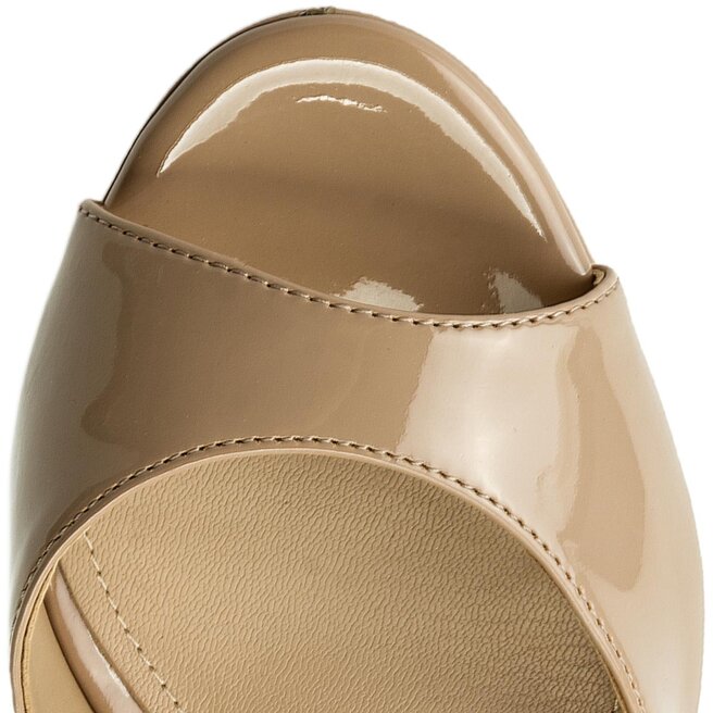 Sandalen Guess Catory Flct Paf Nude Eschuhe De