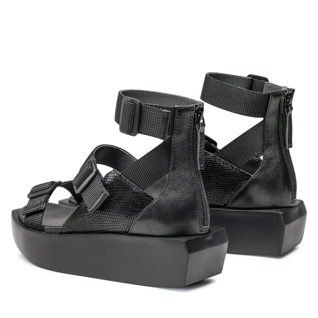 Sandali United Nude Su Lo Nero Escarpe It