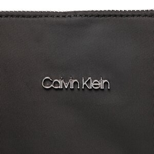 

Плоска сумкаCalvin Klein, Чорний