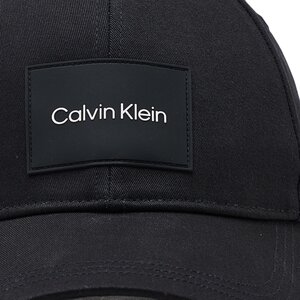 

БейсболкаCalvin Klein, Чорний