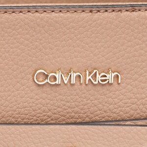 

СумкаCalvin Klein, Коричневий
