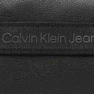 

Сумка на поясCalvin Klein Jeans, Чорний