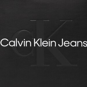 

Плоска сумкаCalvin Klein Jeans, Чорний