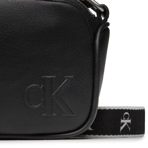 

СумкаCalvin Klein Jeans, Чорний