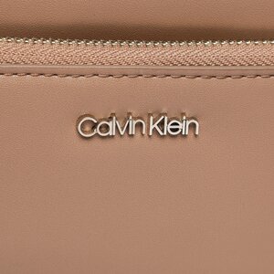 

СумкаCalvin Klein, Коричневий