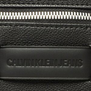 

Плоска сумкаCalvin Klein, Чорний