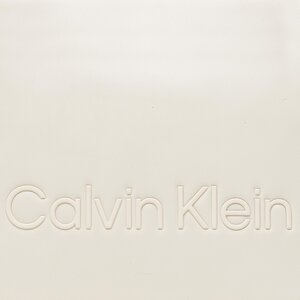 

СумкаCalvin Klein, Бежевий