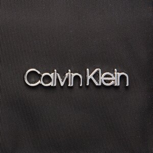 

Чохол для телефонуCalvin Klein, Чорний