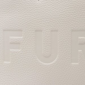 

СумкаFurla, Білий