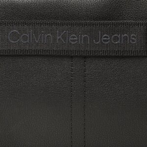 

Плоска сумкаCalvin Klein Jeans, Чорний