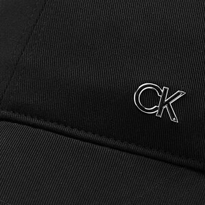 

БейсболкаCalvin Klein, Чорний