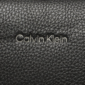 

Сумка на поясCalvin Klein, Чорний