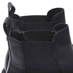 

ЧелсіBugatti, Чорний