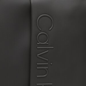 

Плоска сумкаCalvin Klein, Чорний