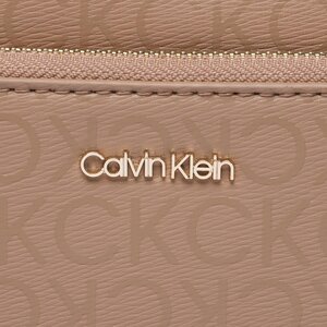 

СумкаCalvin Klein, Коричневий