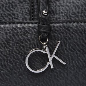

СумкаCalvin Klein, Чорний