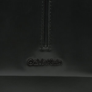 

Плоска сумкаCalvin Klein, Чорний
