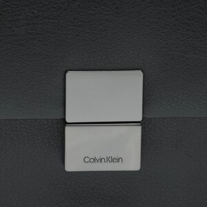 

Плоска сумкаCalvin Klein, Чорний