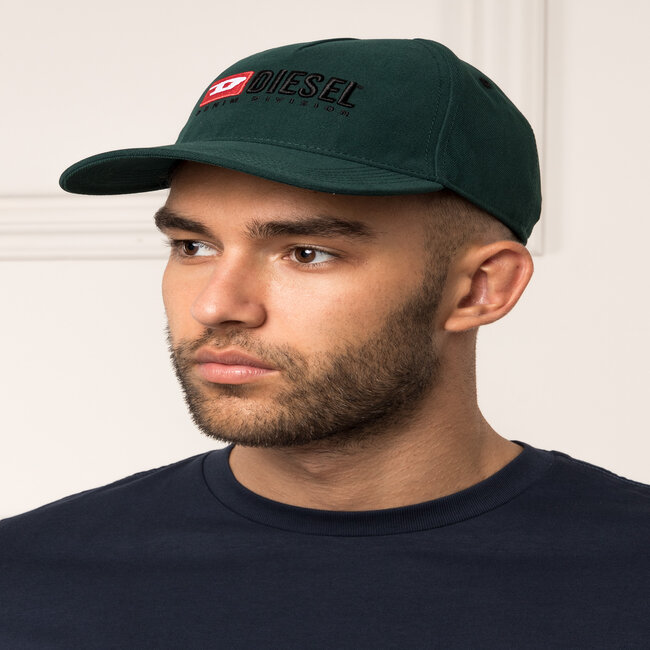 New Era 60357964 Oval State Trucker Cap Green Man