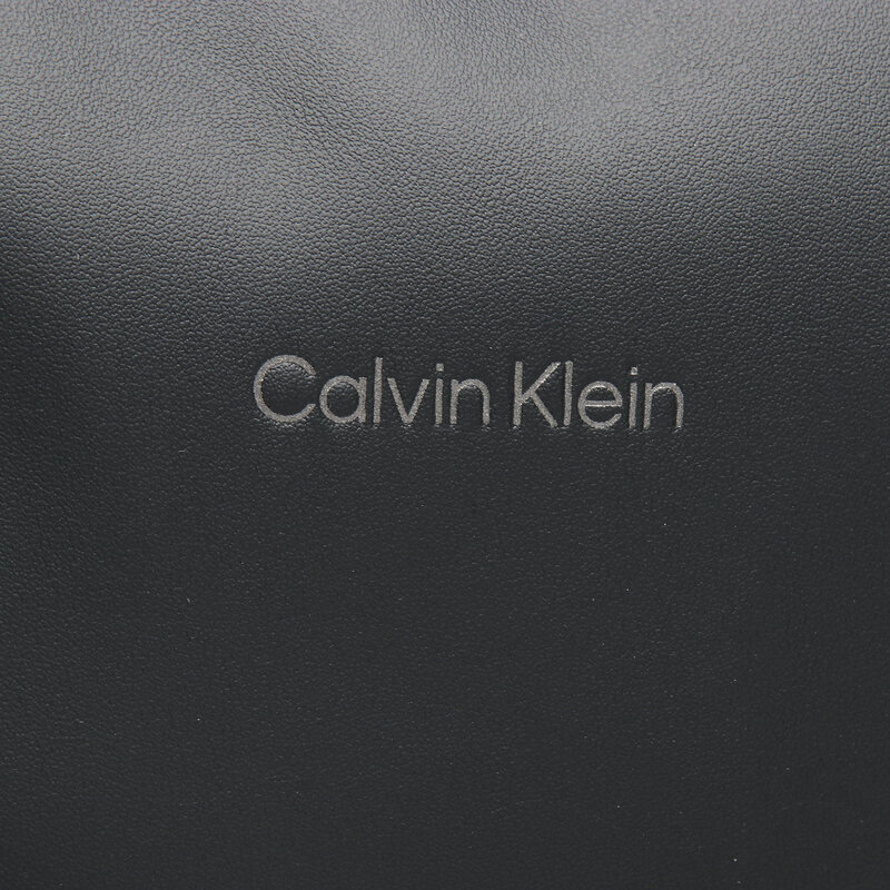 Tasche Calvin Klein Ck Must Weekender Smo K50K510759 BAX Reise-Set Zubehör UN9918