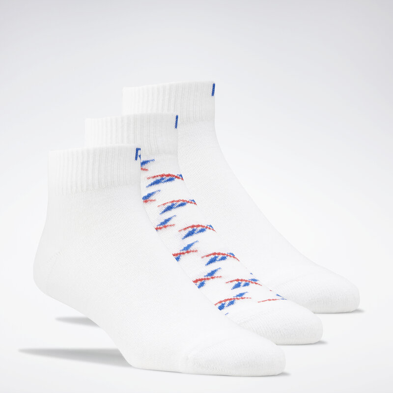Niedrige Unisex Socken Reebok Classics Ankle Socks 3 Pairs GD1030 white/vector blue/vector red Damen Socken Textilien Zubehör