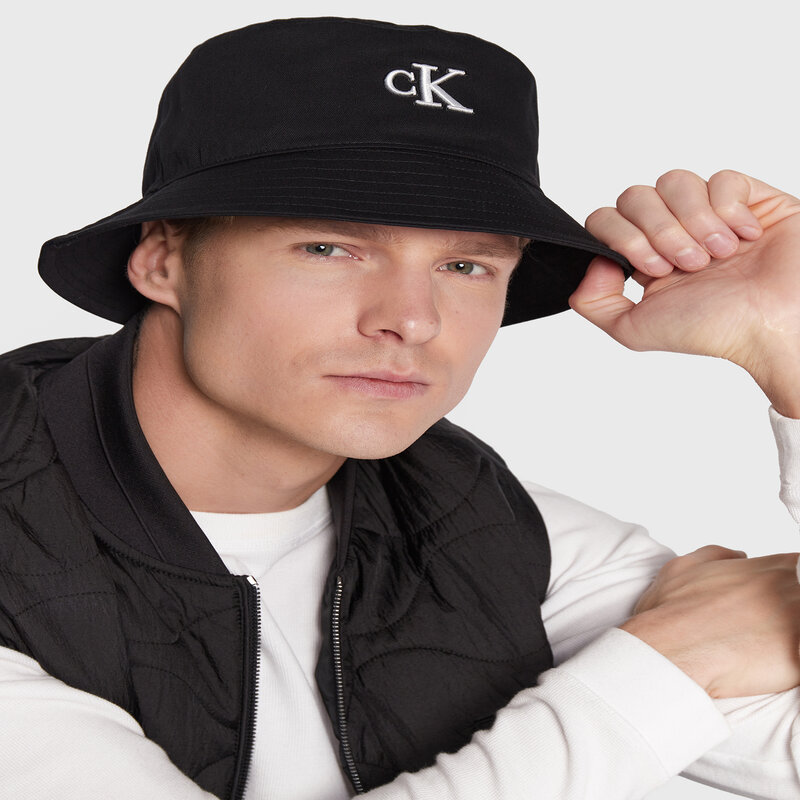 Bucket Hat Calvin Klein Jeans Essential K50K510185 Black BDS Hüte Herren Mützen Mützen Textilien Zubehör