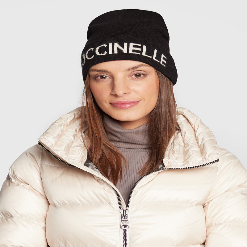 Mütze Coccinelle E7 MY5 37 01 01 Noir/Wihte 730 Wintermützen Damen Mützen Mützen Textilien Zubehör