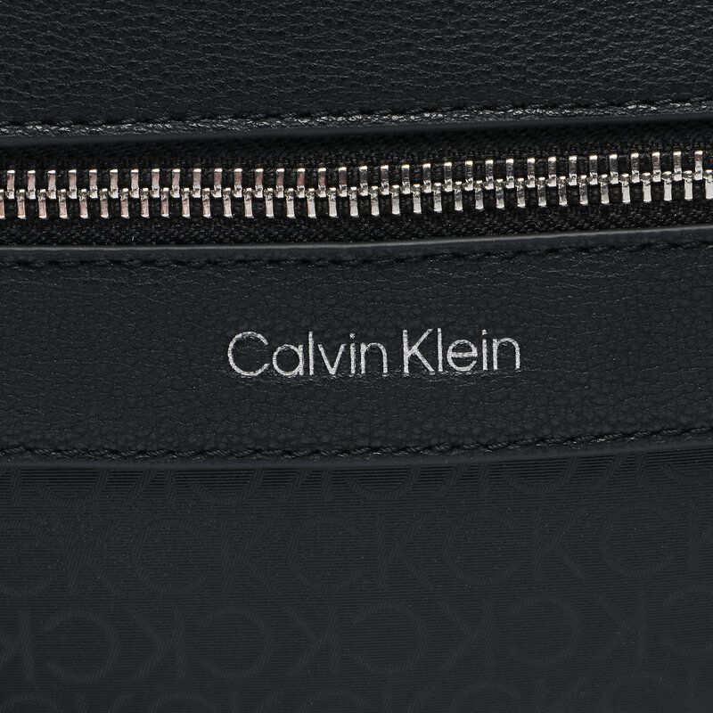 Rucksack Calvin Klein Ck Elevated Flap Bp W/Pckt K50K510580 01N Notebook Tasche Leder-Galanterie Zubehör UN10207