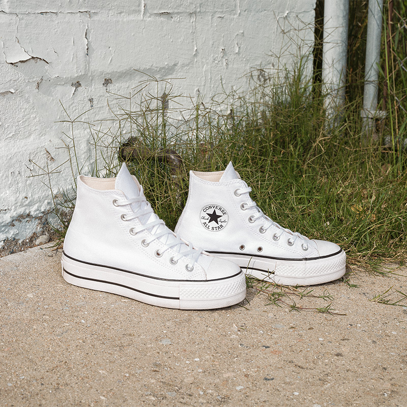 /c/damskie/marka:converse/kolekcja:converse_lift?itm_source=brandshop&itm_medium=advertising&itm_term&itm_campaign=72023_converse_