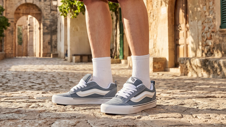 Sneakers e scarpe di tela