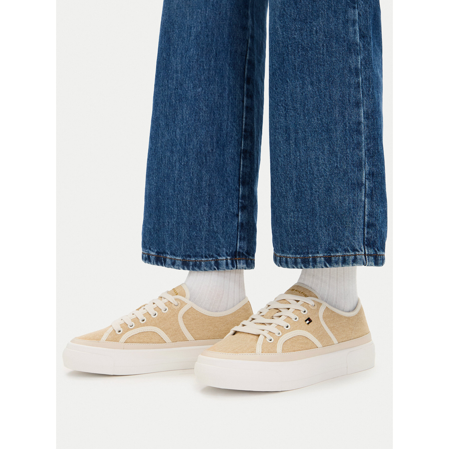 Tenisky Tommy Hilfiger Platform Vulc Piping FW0FW09394 Žltá