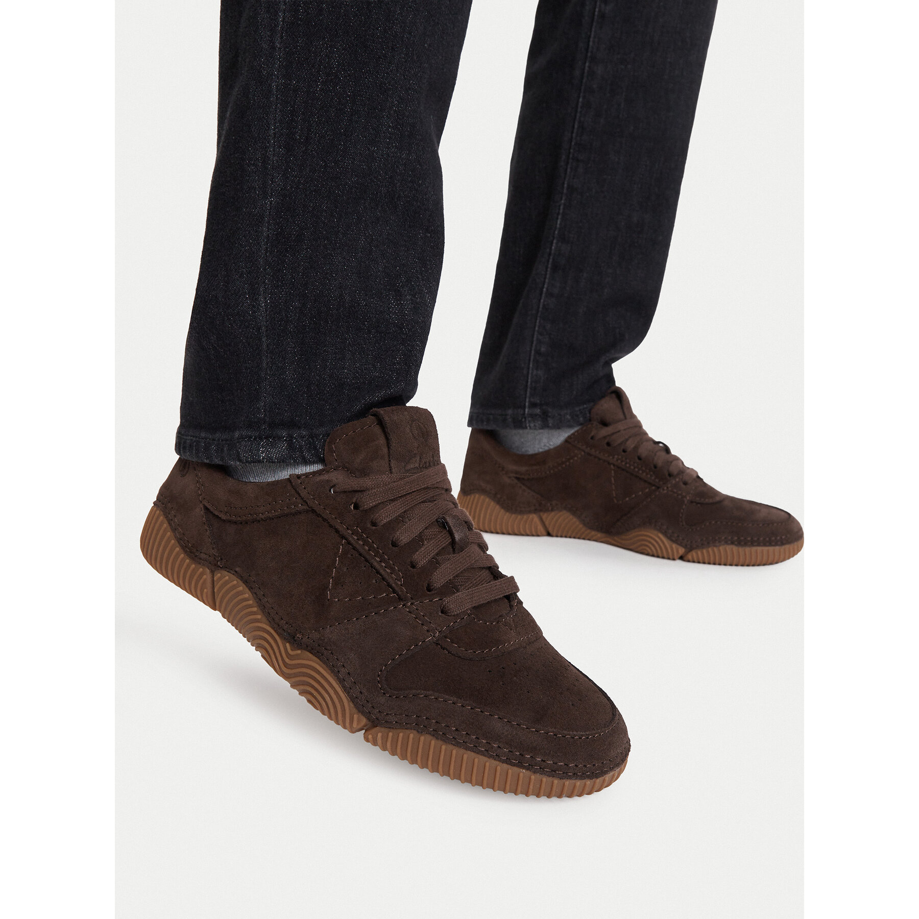 Sneakersy Clarks Sharpham Lace 26327296 Hnědá
