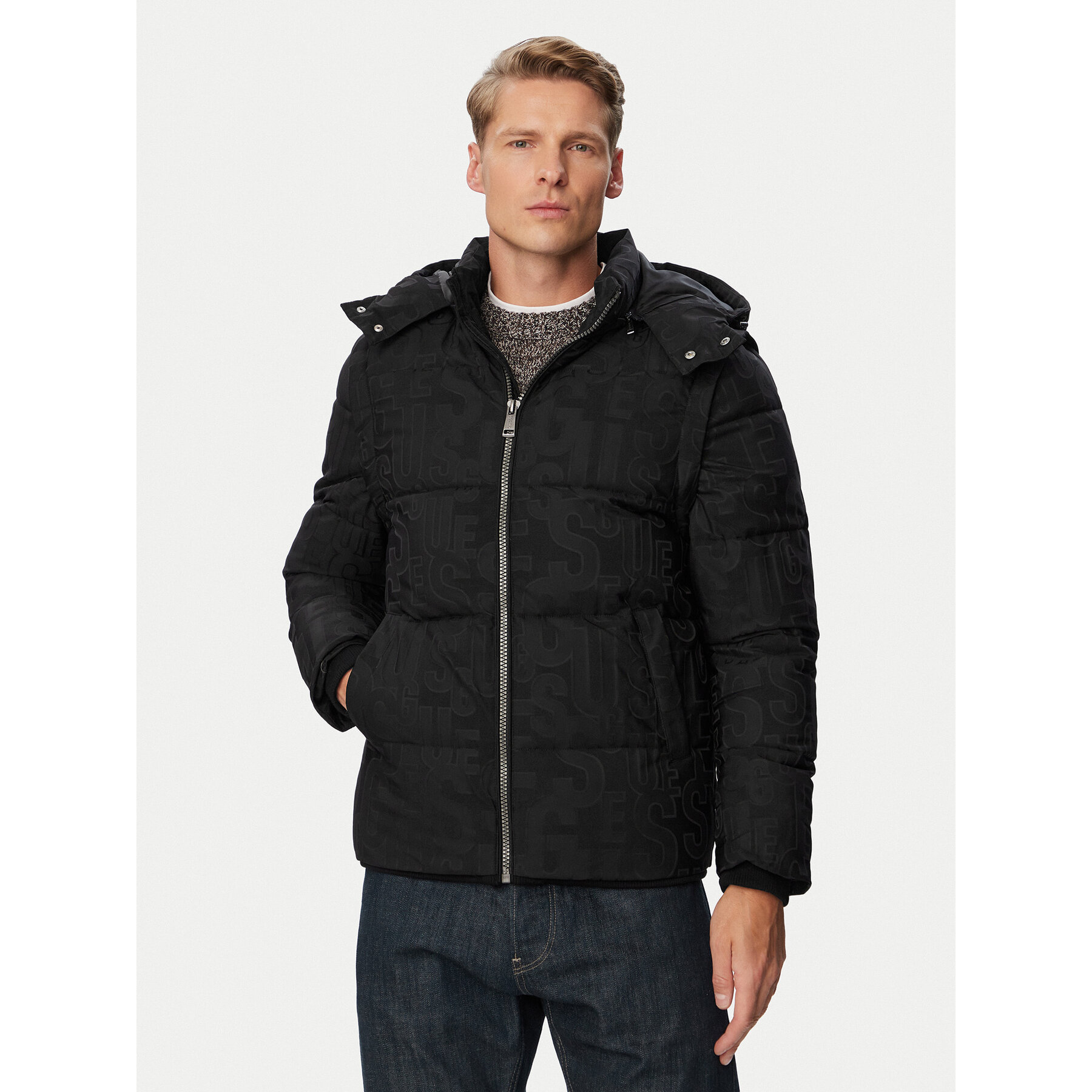 Guess Winterjacke M6BL38 W4149 Schwarz Regular Fit