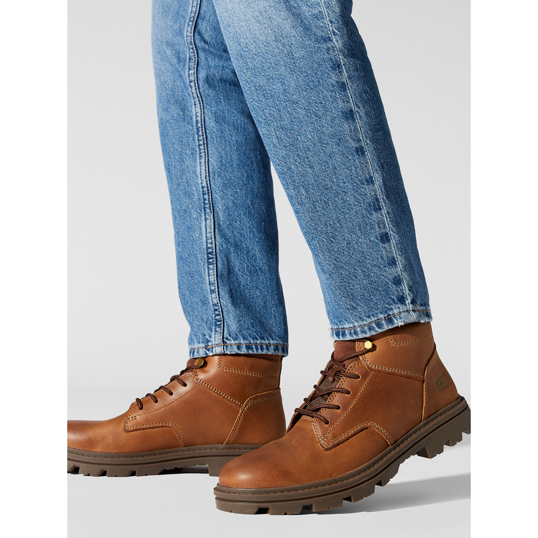 Outdoorová obuv CAT Footwear Practitioner Mid P725844 Hnedá