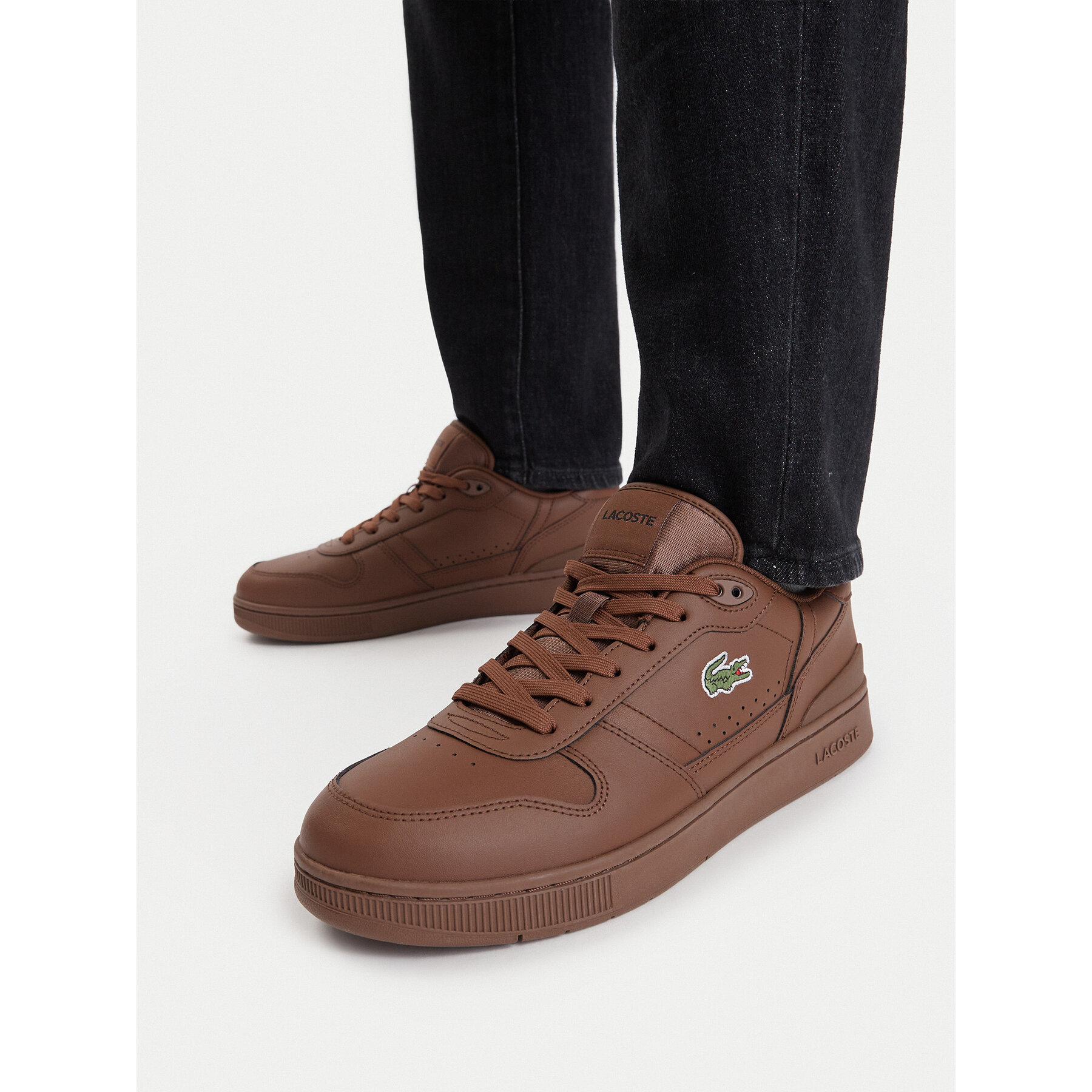 Sneakersy Lacoste 52SMA0040 Hnedá