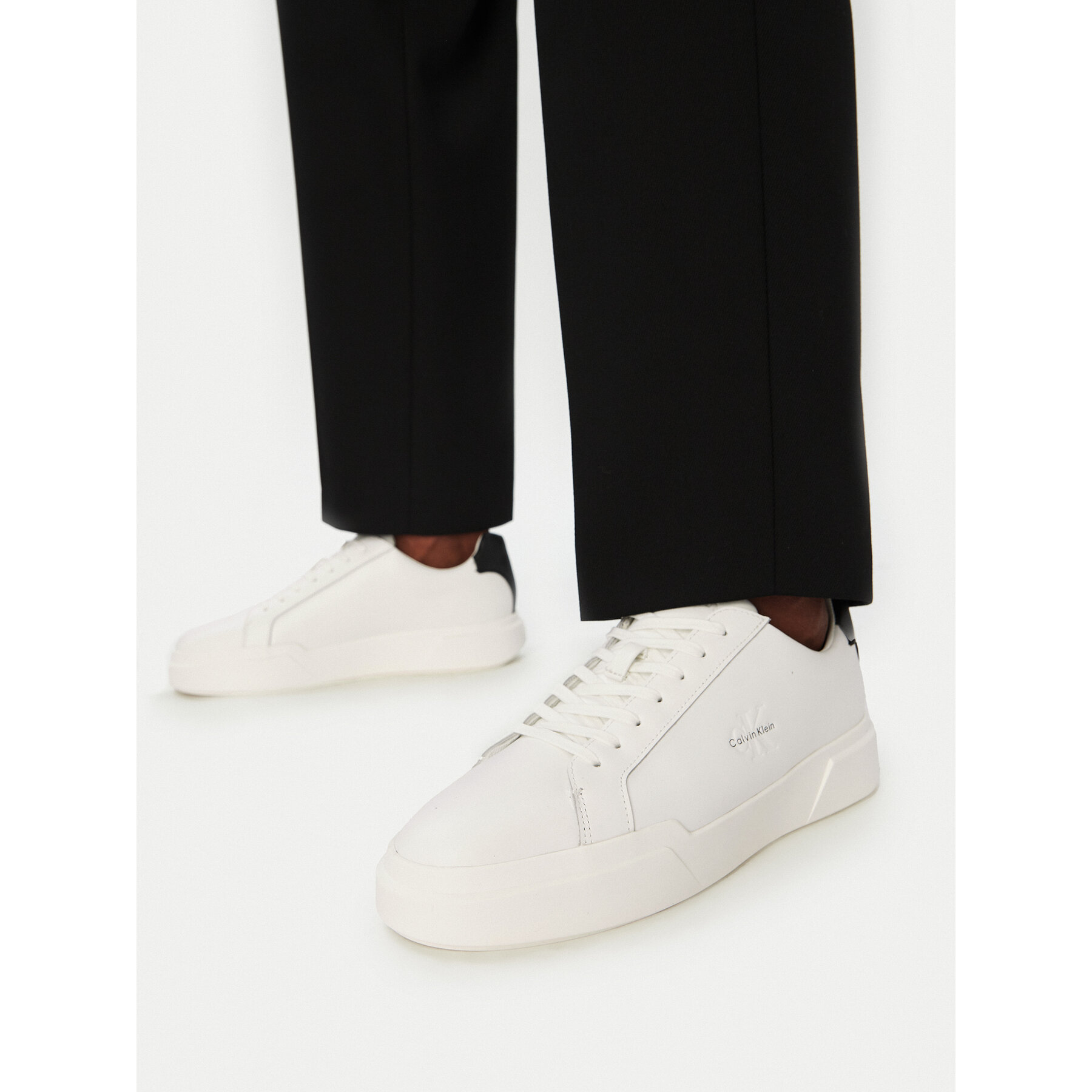 Sneakers Calvin Klein Chunky Cupsole Laceup Lth YM0YM01344 Alb