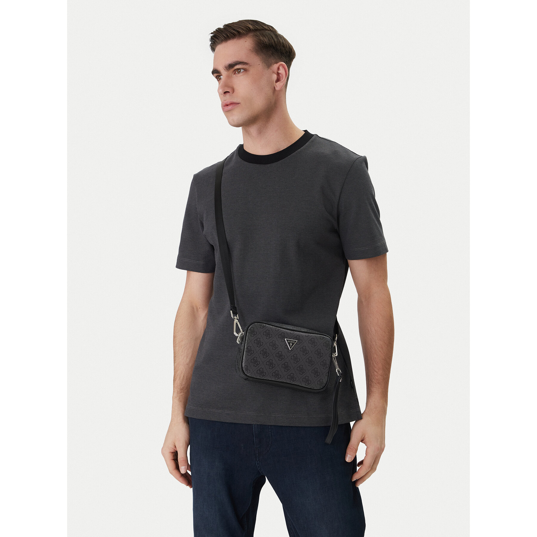Torbica za okrog pasu Guess Vezzola Smart Accessories PMEVZL P3145 Črna