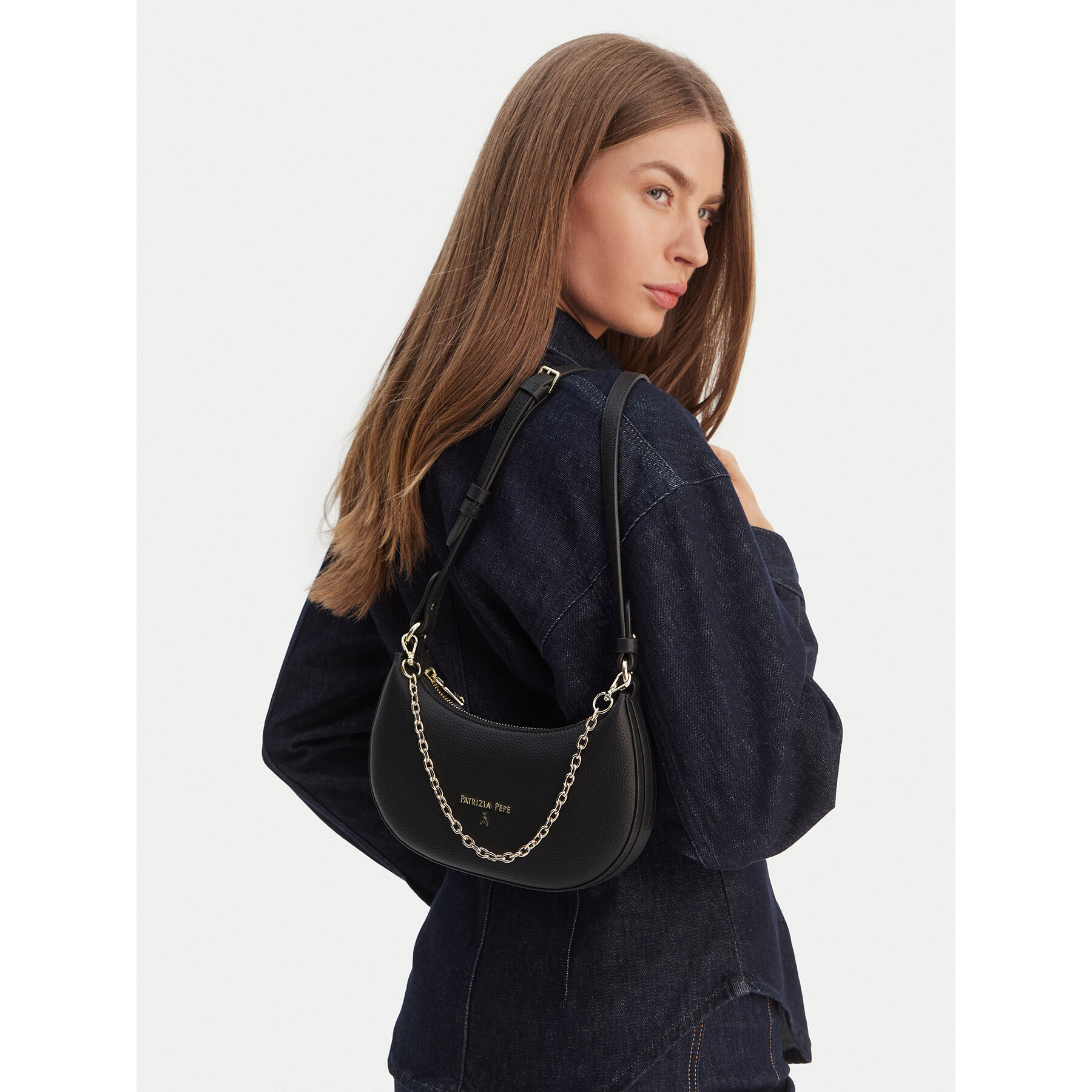 Torbica Patrizia Pepe 8B0309/L001 Crna