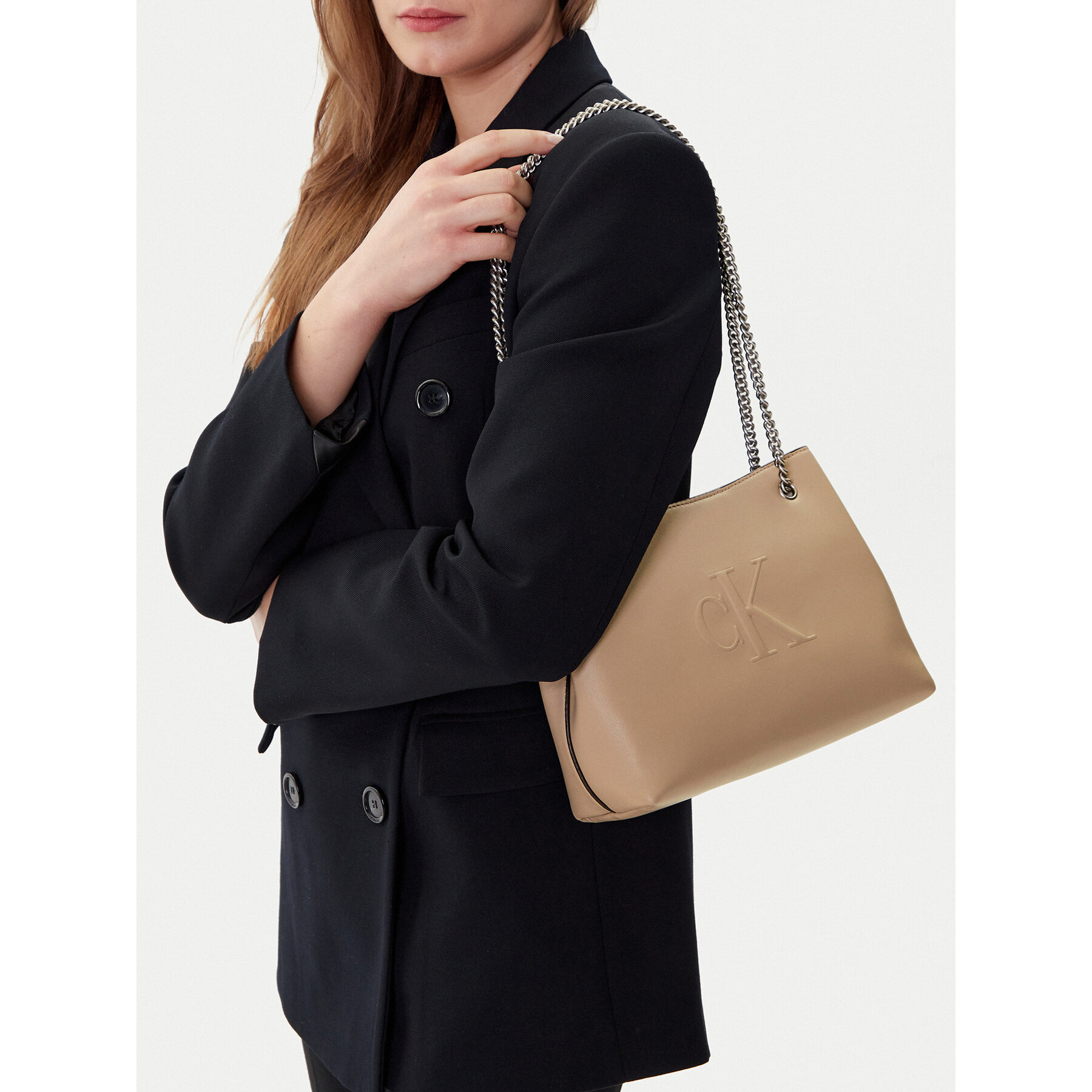Дамска чанта Calvin Klein Jeans Sculpted Chain Shoulder Bag LV04K3163G Бежов