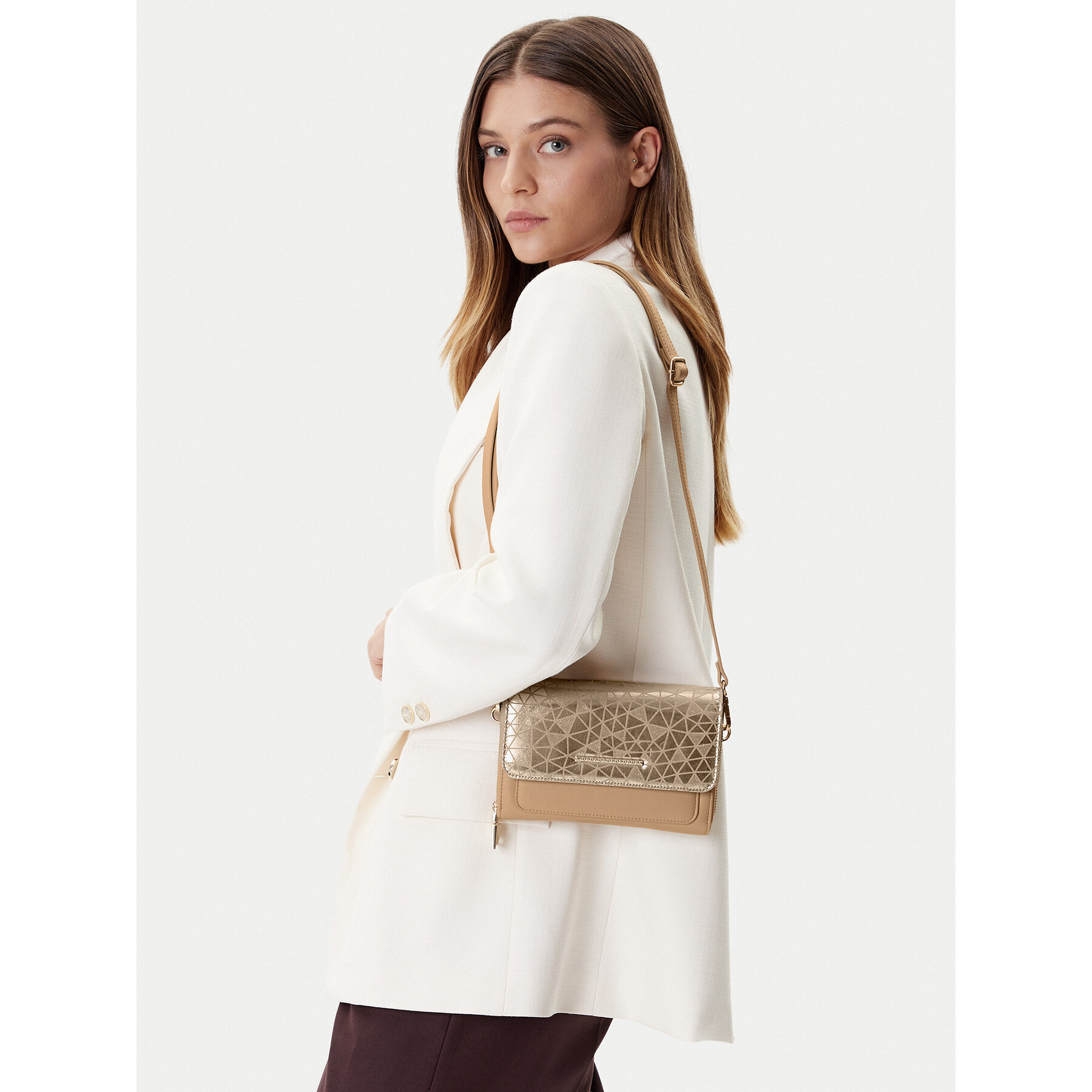 Дамска чанта Ara 16-21803-14 Бежов