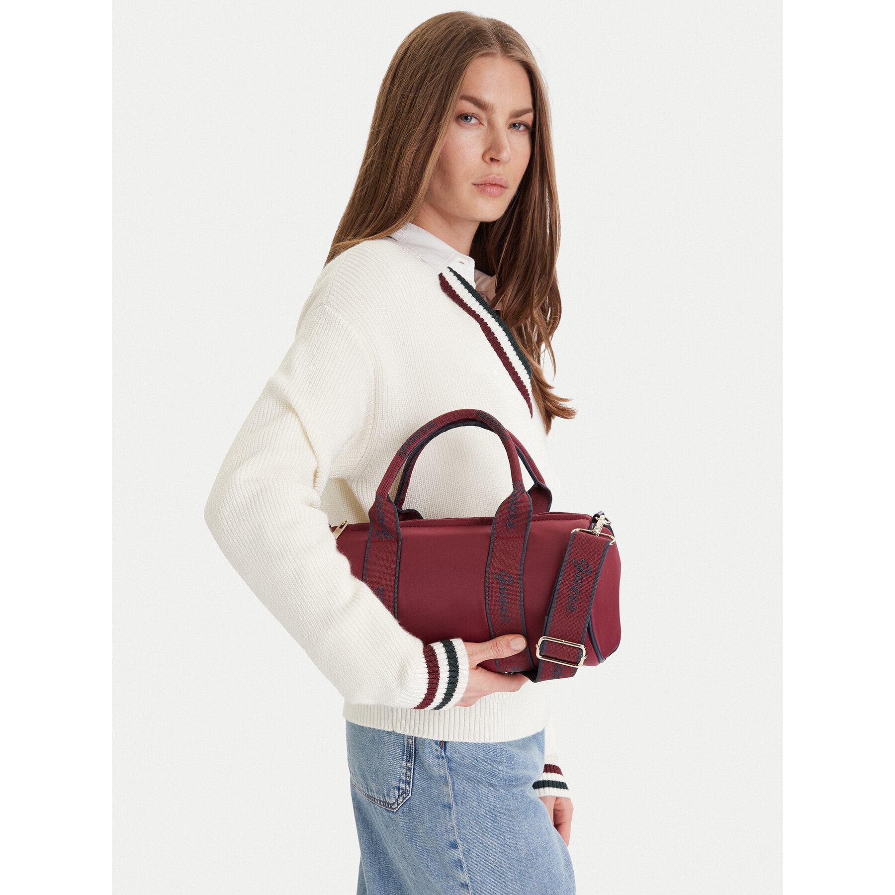 Дамска чанта Guess V5BZ08WF660 Бордо