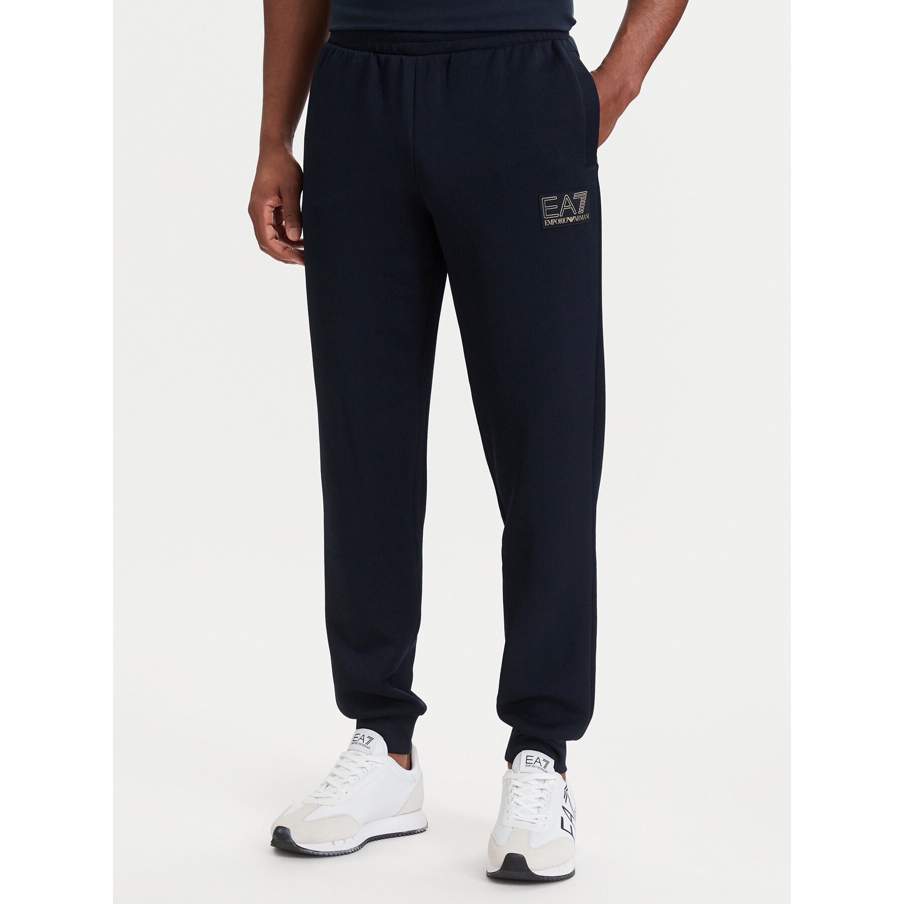 EA7 Emporio Armani Jogginghose 7M002248 AF26242 UB102 Dunkelblau Regular Fit