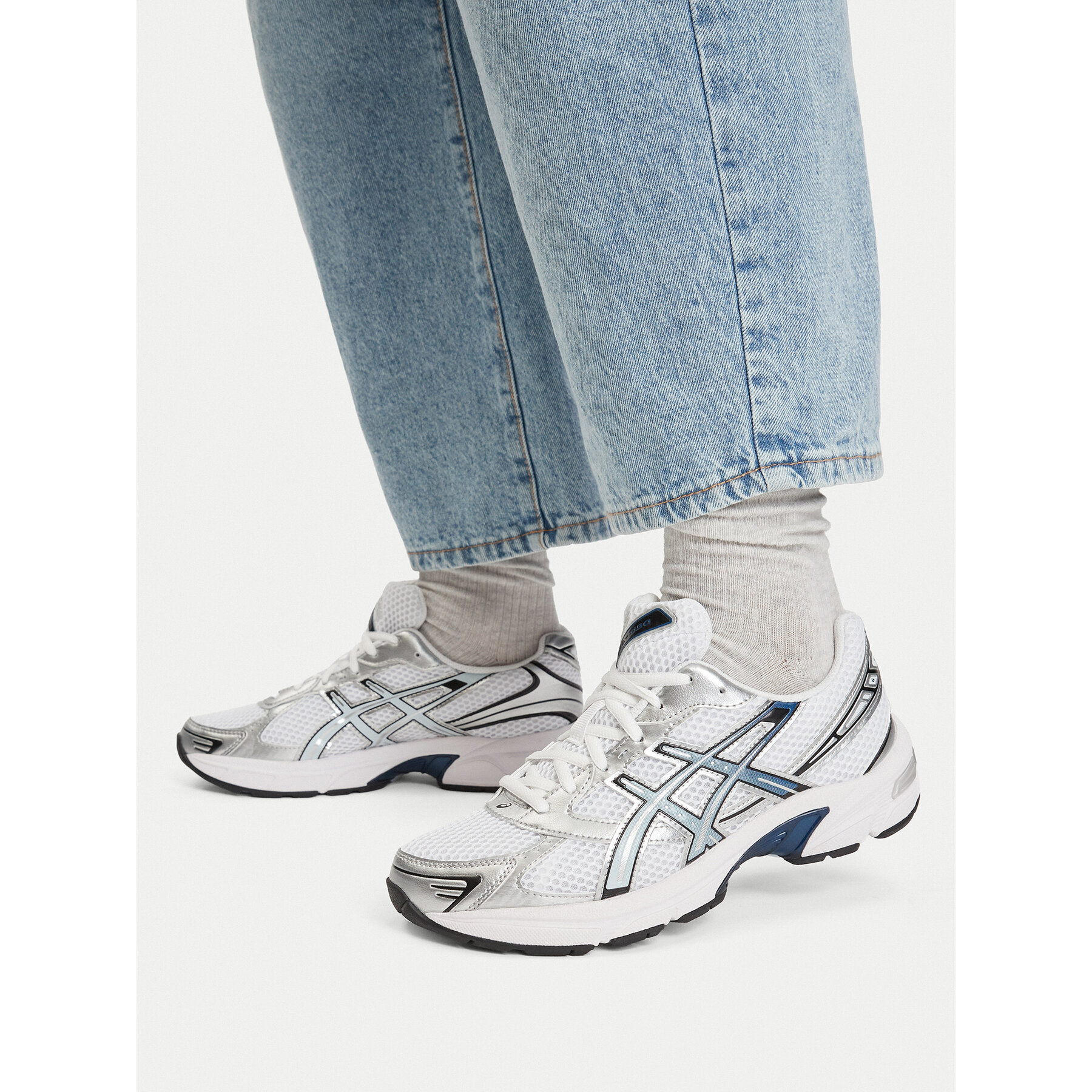 Sneakersy Asics Gel-1130 1203A609 Bílá
