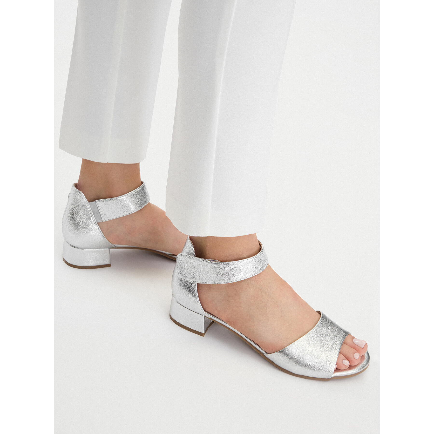 Sandali Caprice 9-28212-42 Srebrna