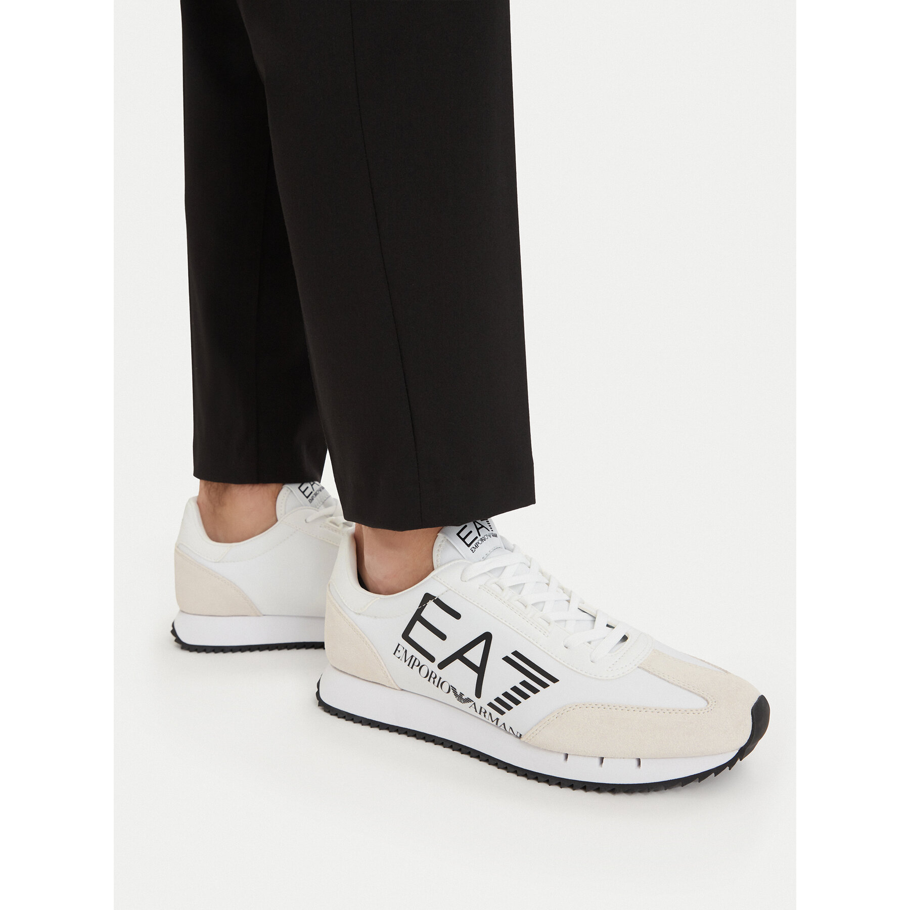 Tenisice EA7 Emporio Armani 7X000541 AF18609 MZ021 Bijela
