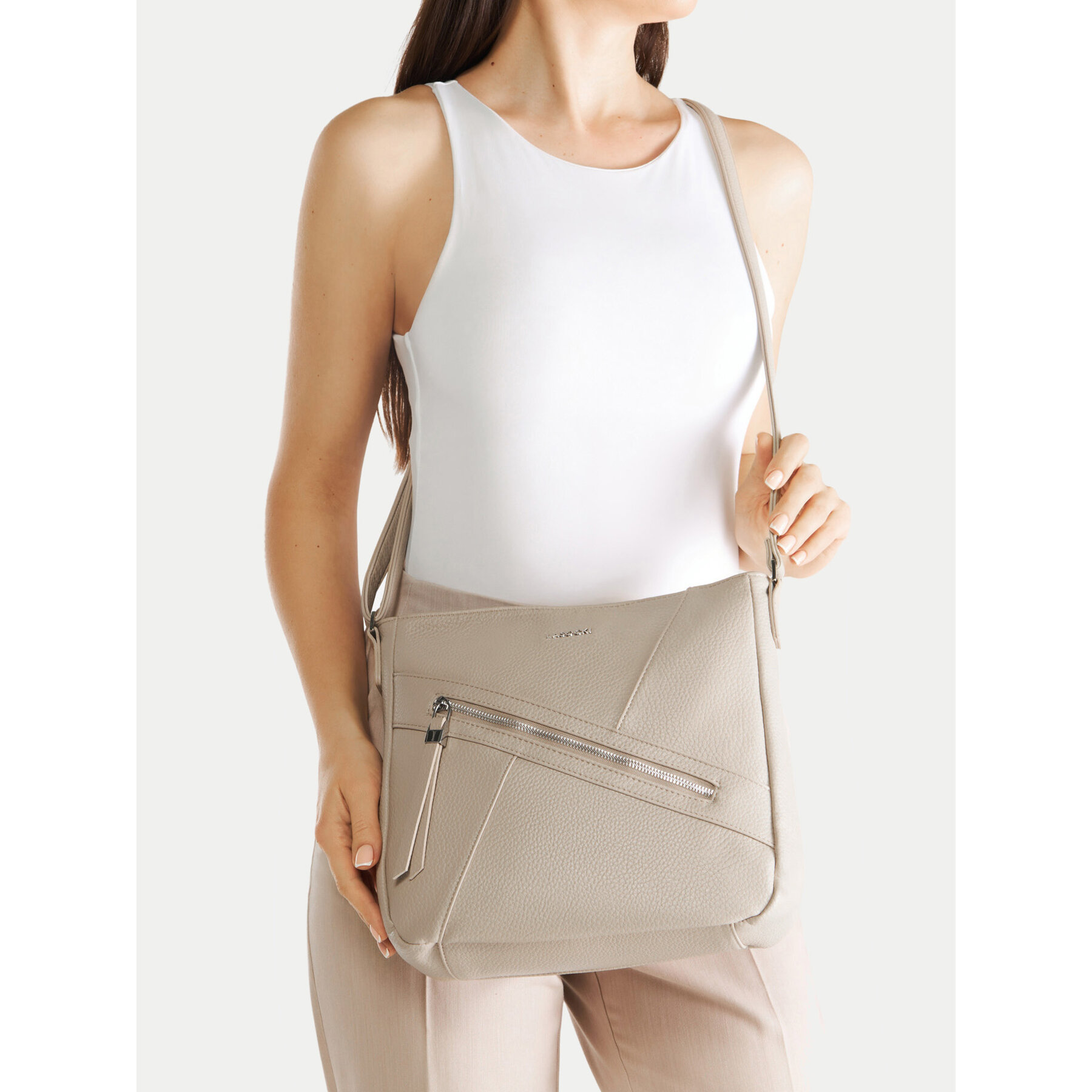 Дамска чанта Lasocki LSK-L-002-07 Бежов