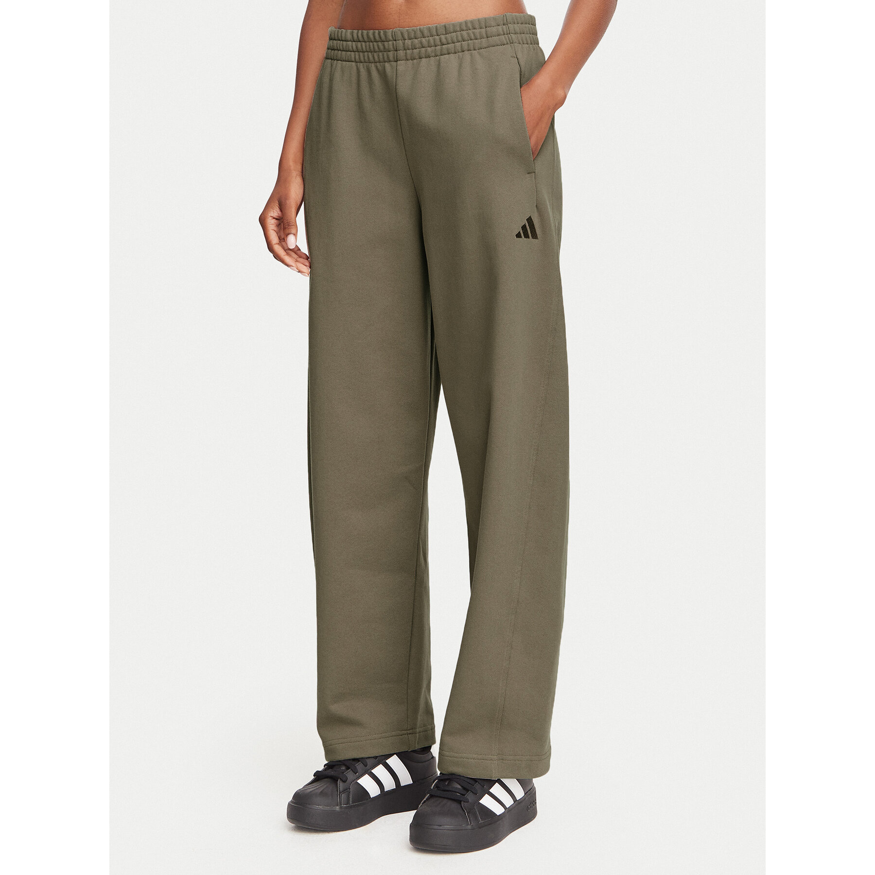 adidas Jogginghose Small Logo KV9838 Dunkelbeige Barrel Fit