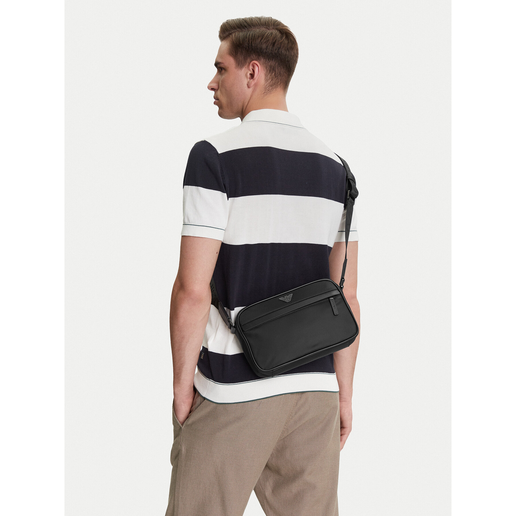 Crossover torbica Emporio Armani EM001803 AF13454 UC001 Crna