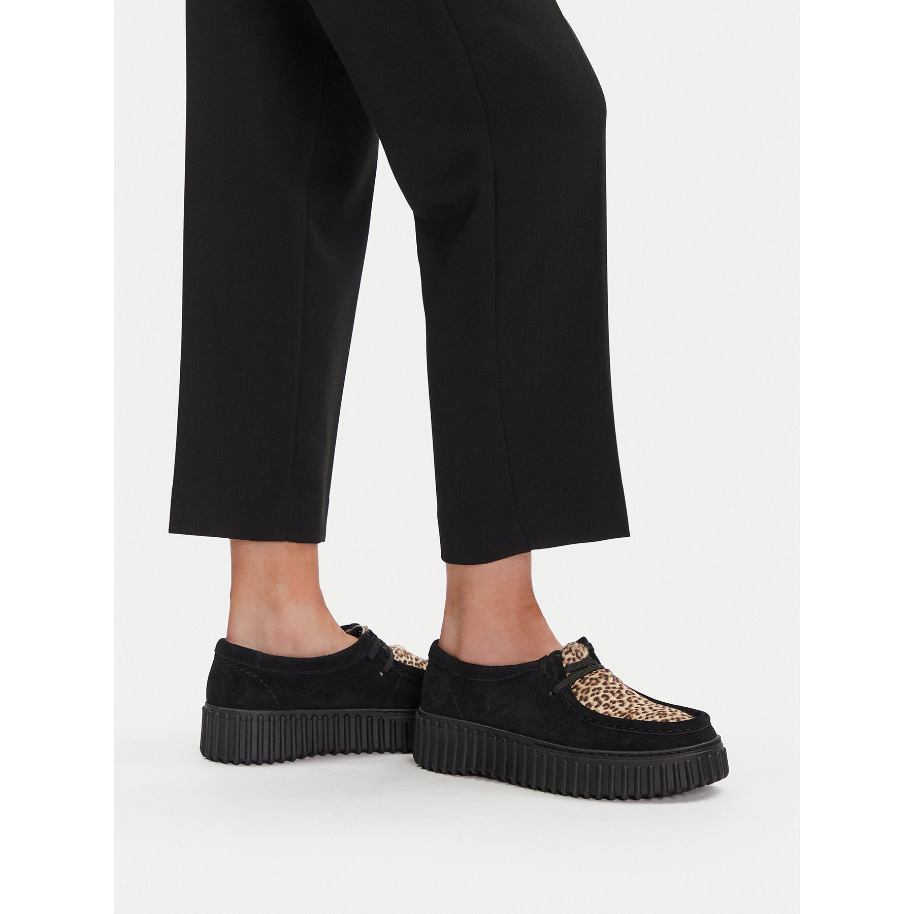 Pantofi Clarks Torhill Bee 26181189 Maro